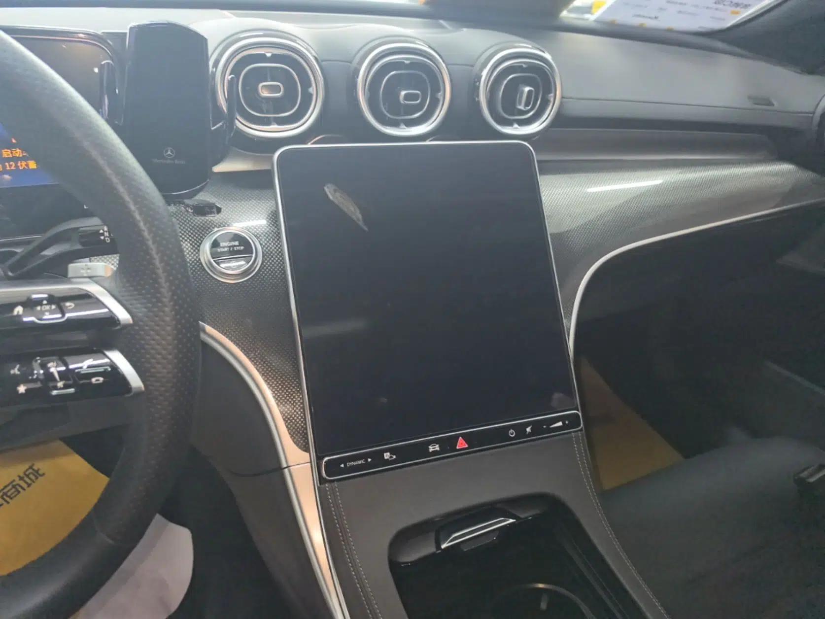 Mercedes-Benz C-Class 2023 Restyled C 260 L Night Edition Sports Version — миниатюра 15