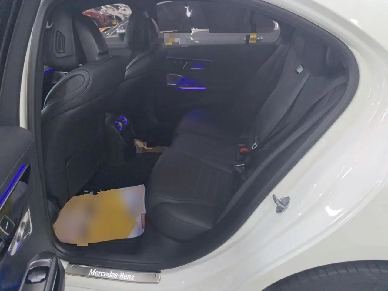 Mercedes-Benz C-Class 2023 Restyled C 260 L Night Edition Sports Version — миниатюра 20