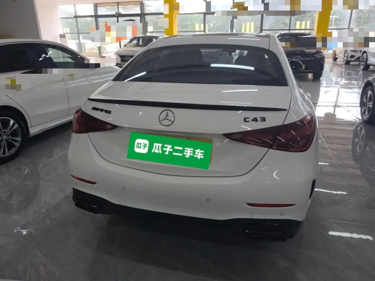 Mercedes-Benz C-Class 2023 Restyled C 260 L Night Edition Sports Version — миниатюра 5