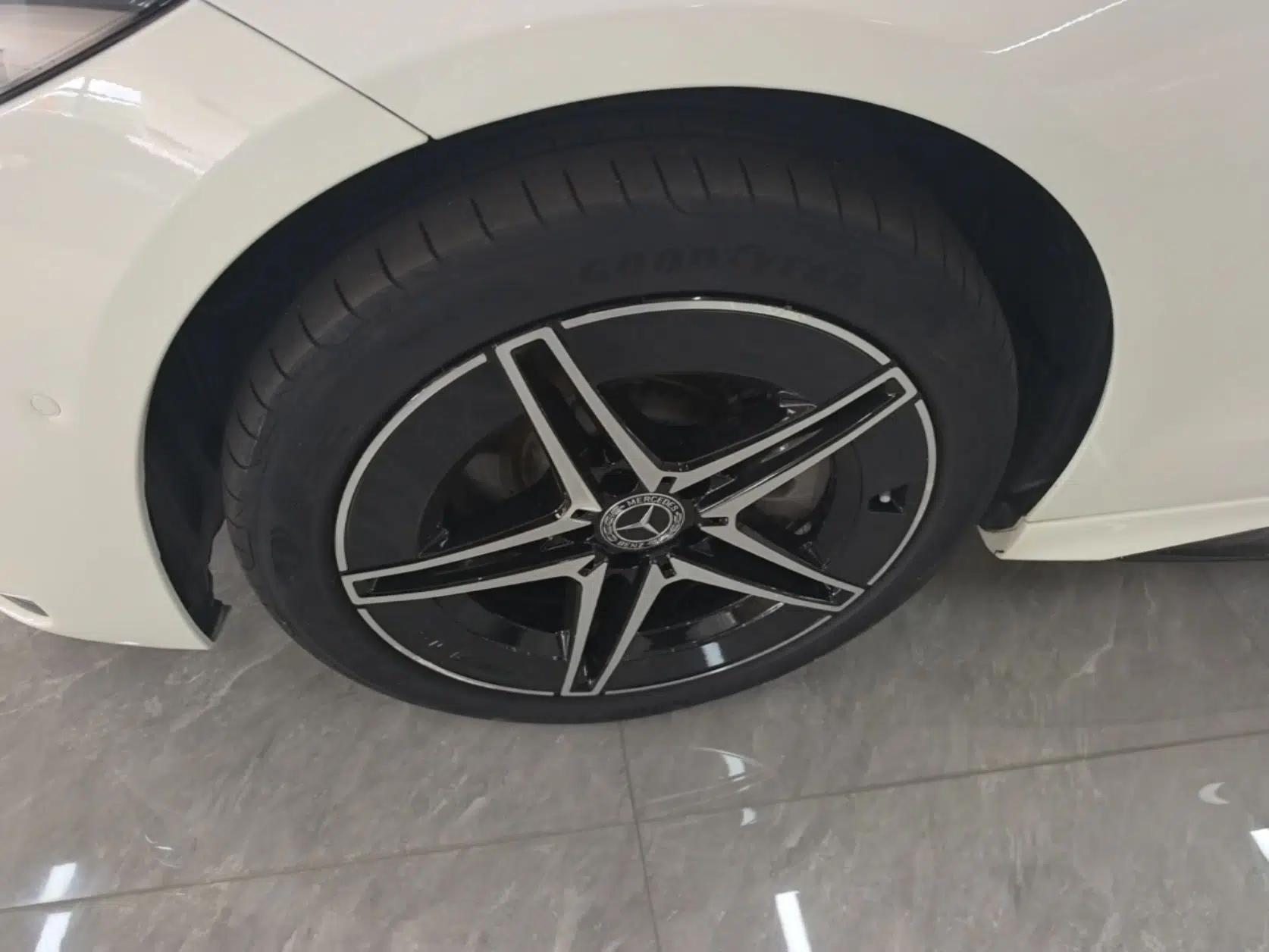 Mercedes-Benz C-Class 2023 Restyled C 260 L Night Edition Sports Version — миниатюра 10