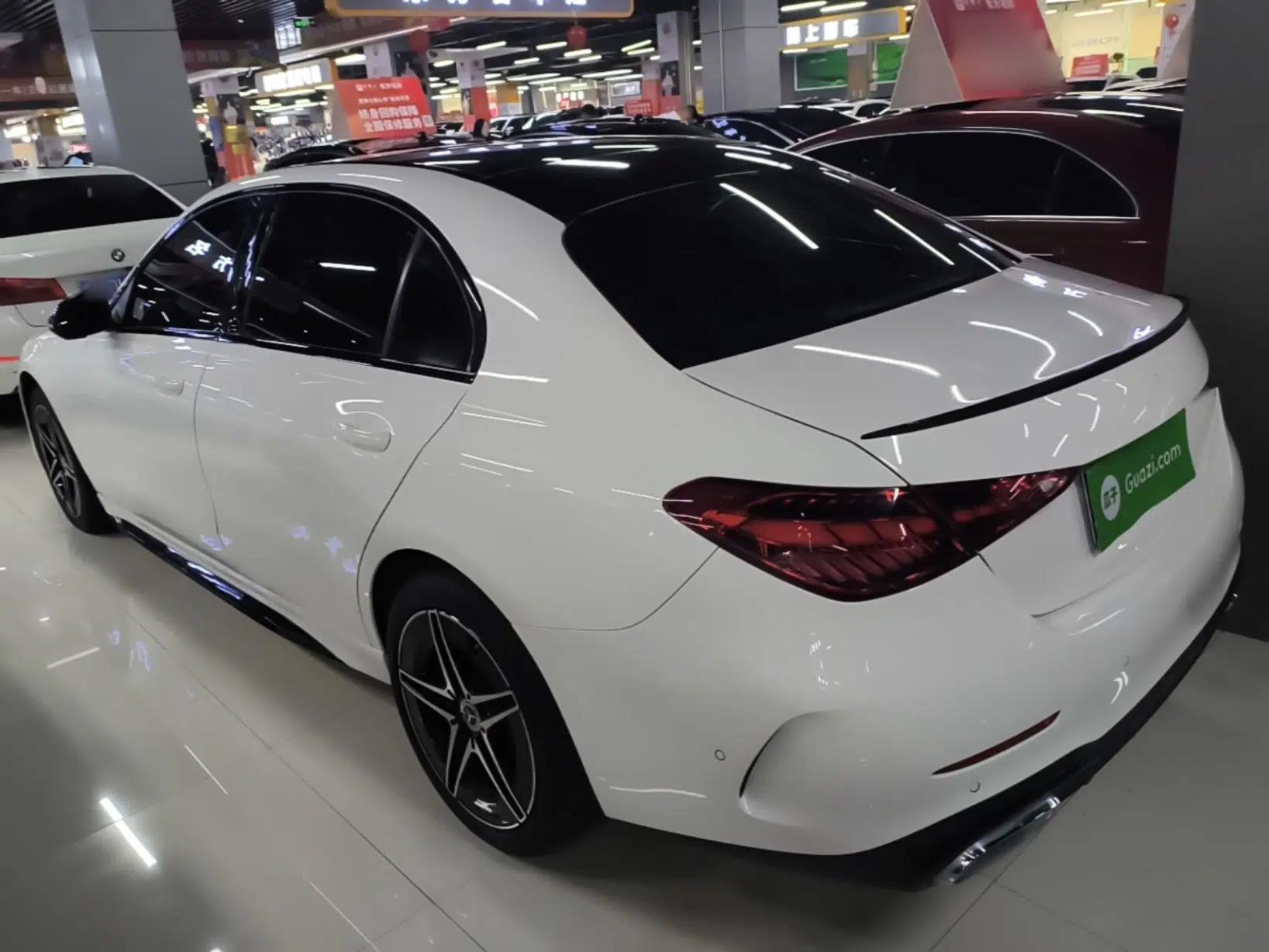 Mercedes-Benz C-Class 2023 Restyled C 260 L Night Edition Sports Version — миниатюра 4