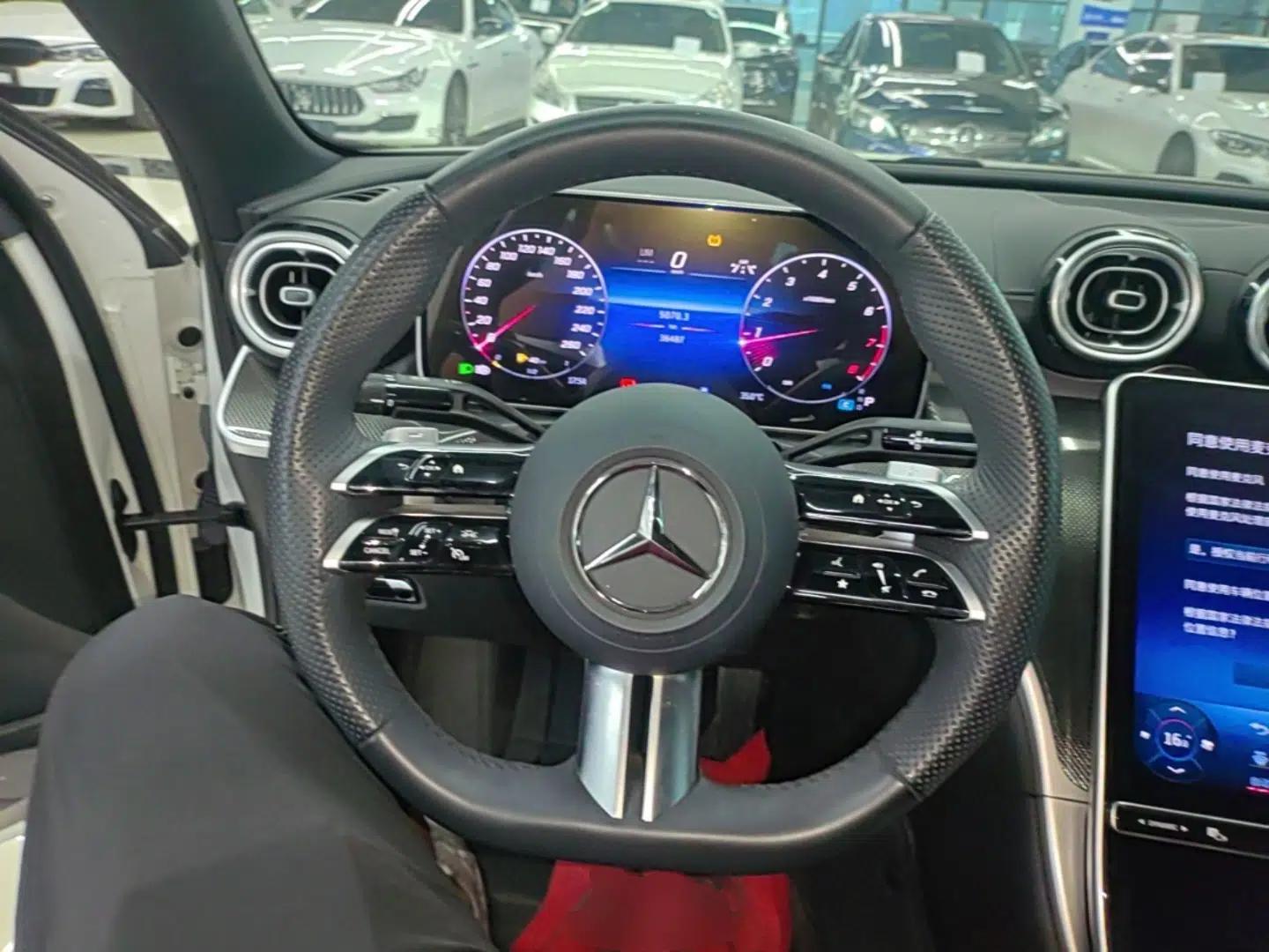 Mercedes-Benz C-Class 2024 Second Facelift C 260 L Sport Edition — миниатюра 13