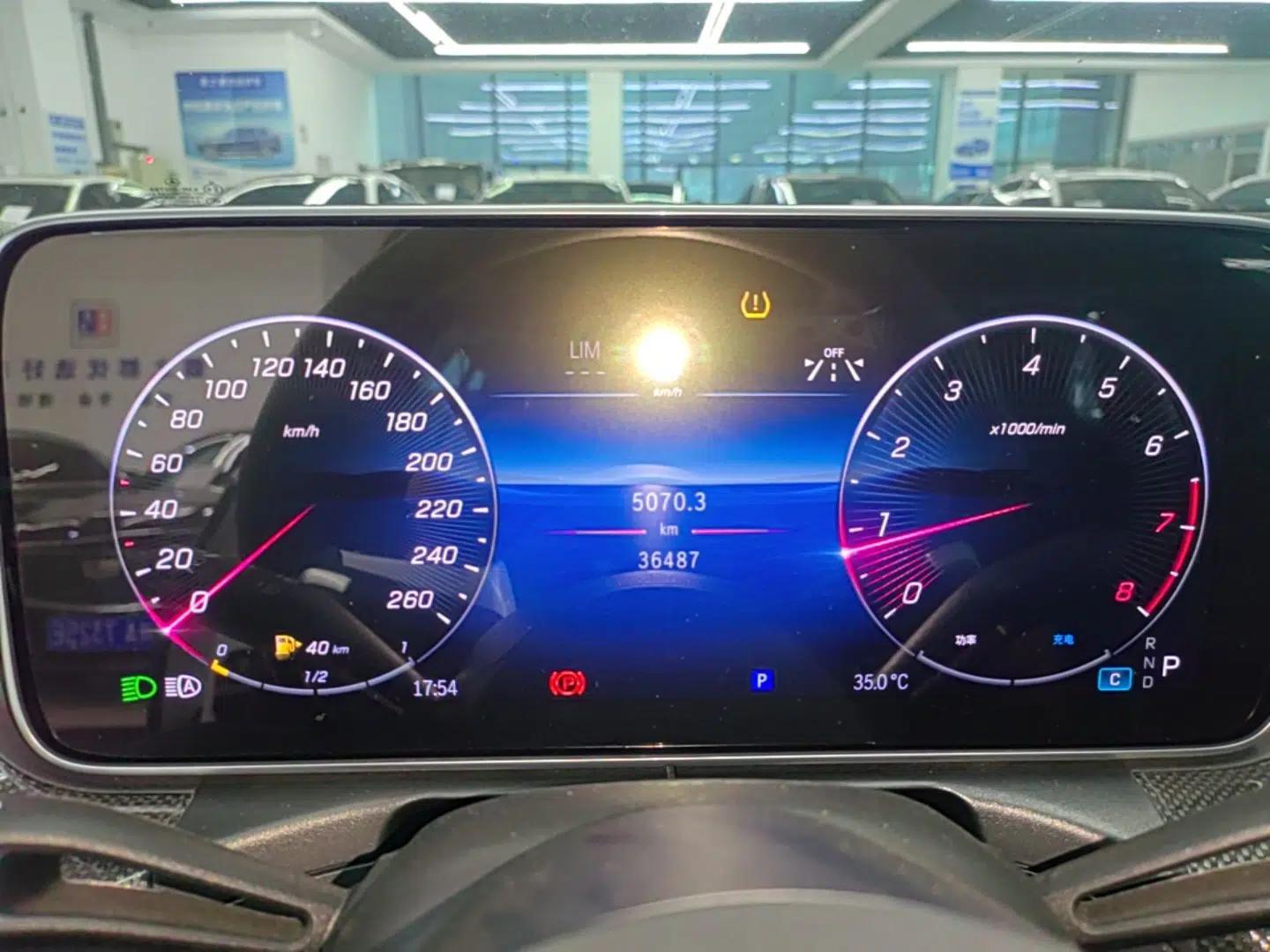 Mercedes-Benz C-Class 2024 Second Facelift C 260 L Sport Edition — миниатюра 14