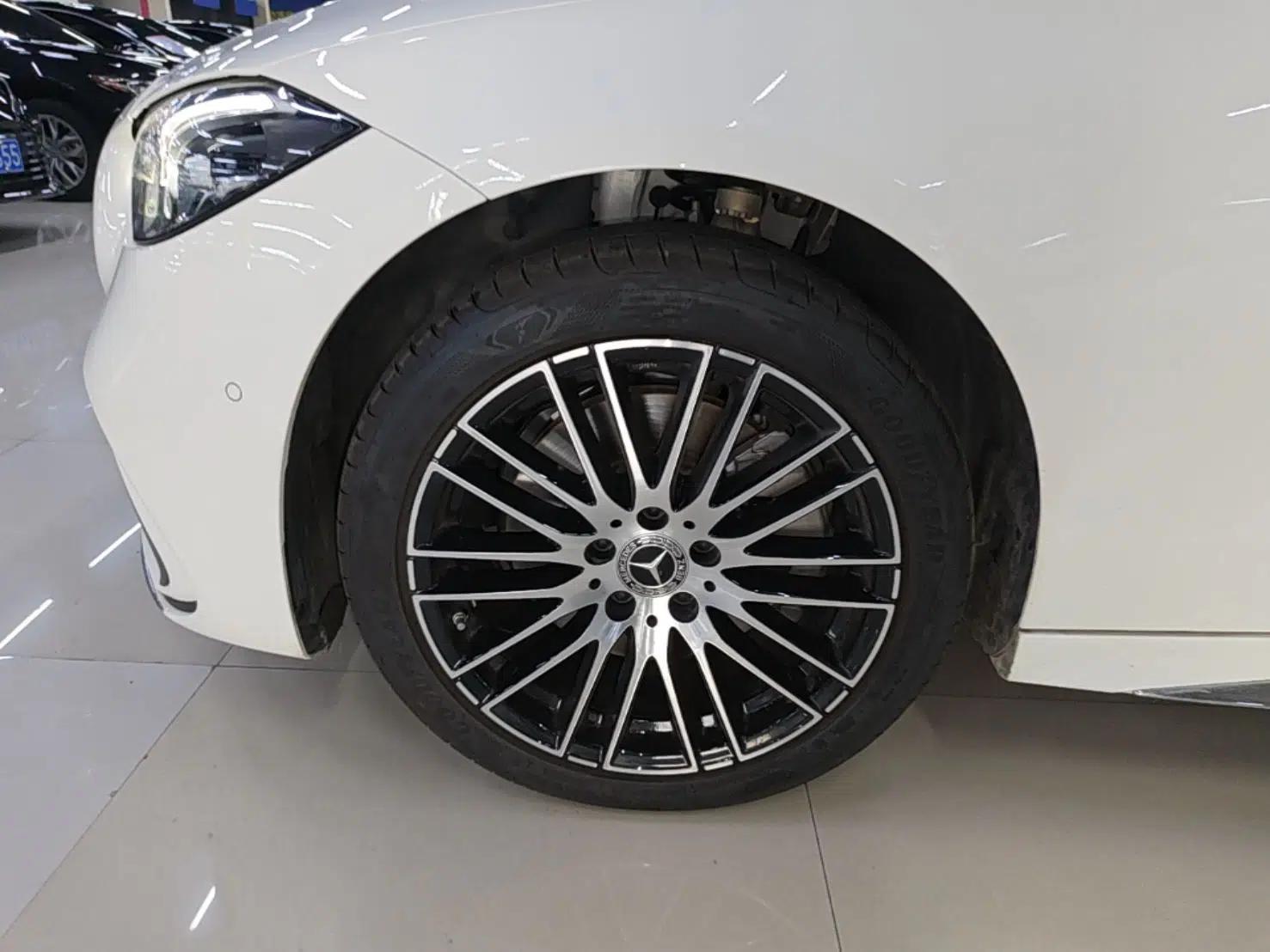 Mercedes-Benz C-Class 2024 Restyled C-Class 260 L Sport Edition — миниатюра 15