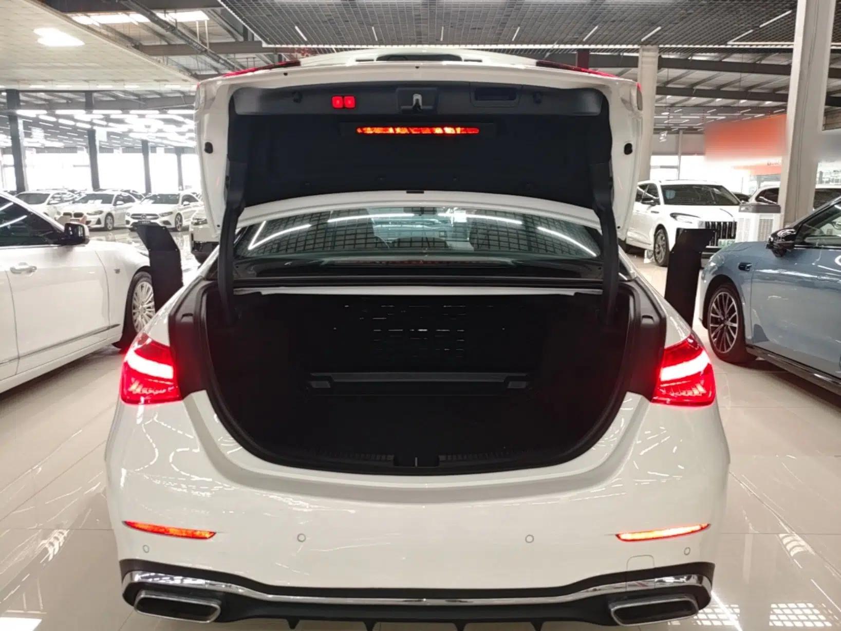 Mercedes-Benz C-Class 2025 Facelift C 260 L Sport Edition — миниатюра 27