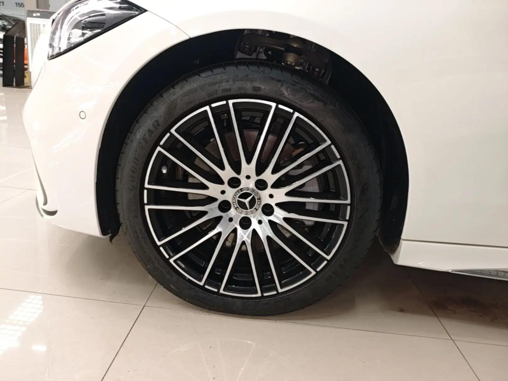 Mercedes-Benz C-Class 2025 Facelift C 260 L Sport Edition — миниатюра 10