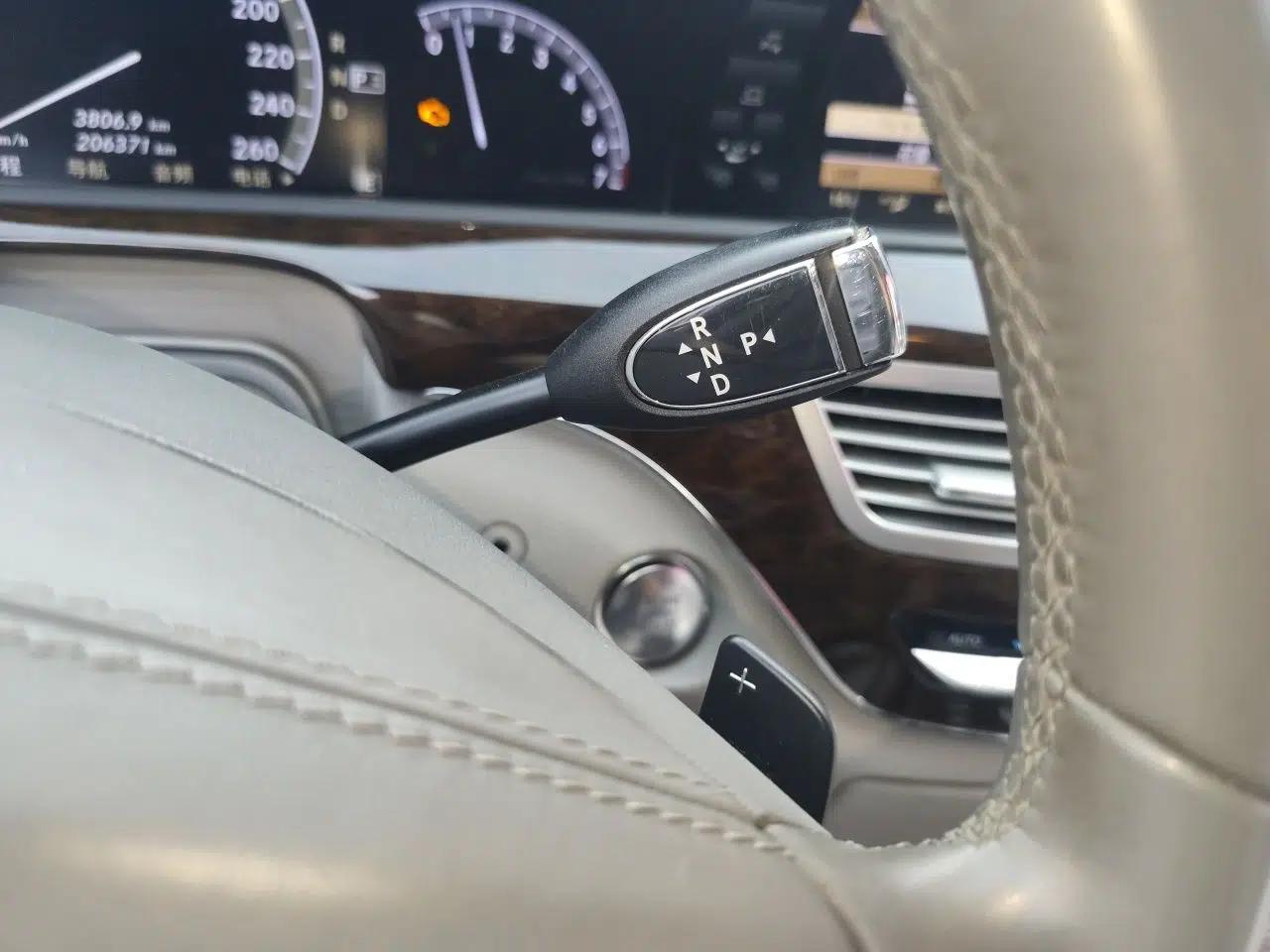 Mercedes-Benz S-Class 2012 S 300 L Prestige Grand Edition — миниатюра 14