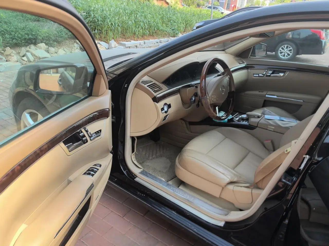 Mercedes-Benz S-Class 2011 S 350 L CGI — миниатюра 16