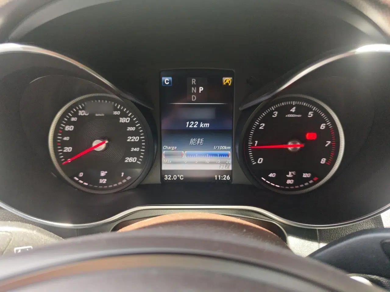 Mercedes-Benz GLC 2017 GLC 260 4MATIC Luxury Model — миниатюра 10