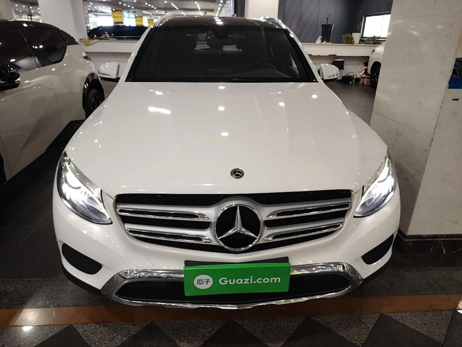 Mercedes-Benz GLC 2017 GLC 200 4MATIC — миниатюра 2