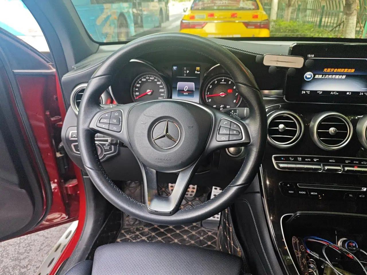 Mercedes-Benz GLC 2017 GLC 260 4MATIC Luxury Model — миниатюра 10