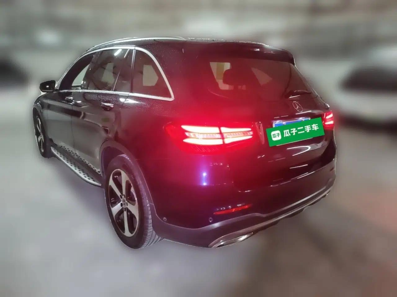 Mercedes-Benz GLC 2018 GLC 260 4MATIC Luxury Model — миниатюра 4