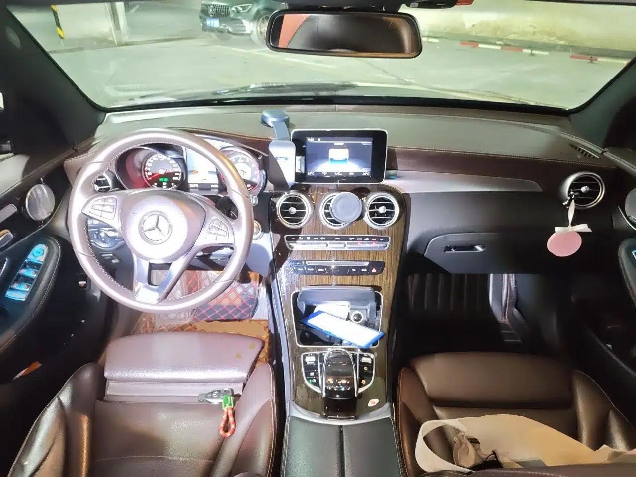 Mercedes-Benz GLC 2018 GLC 260 4MATIC Luxury Model — миниатюра 9