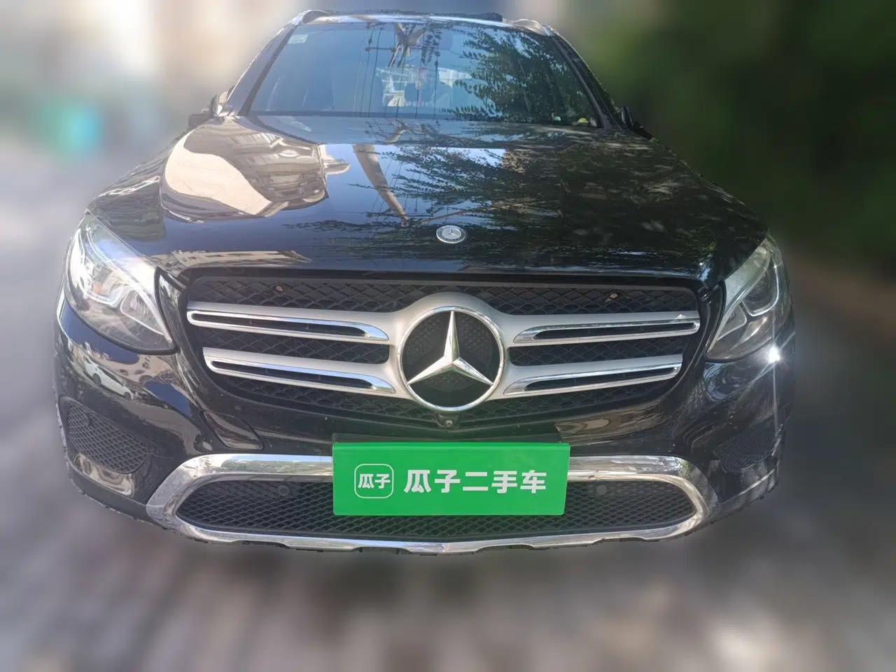 Mercedes-Benz GLC 2016 GLC 260 4MATIC Luxury Model — миниатюра 2