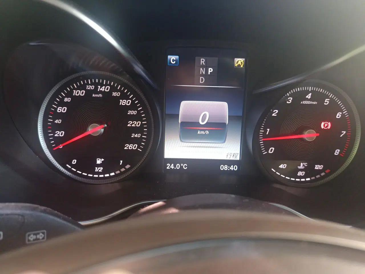Mercedes-Benz GLC 2016 GLC 260 4MATIC Luxury Model — миниатюра 11