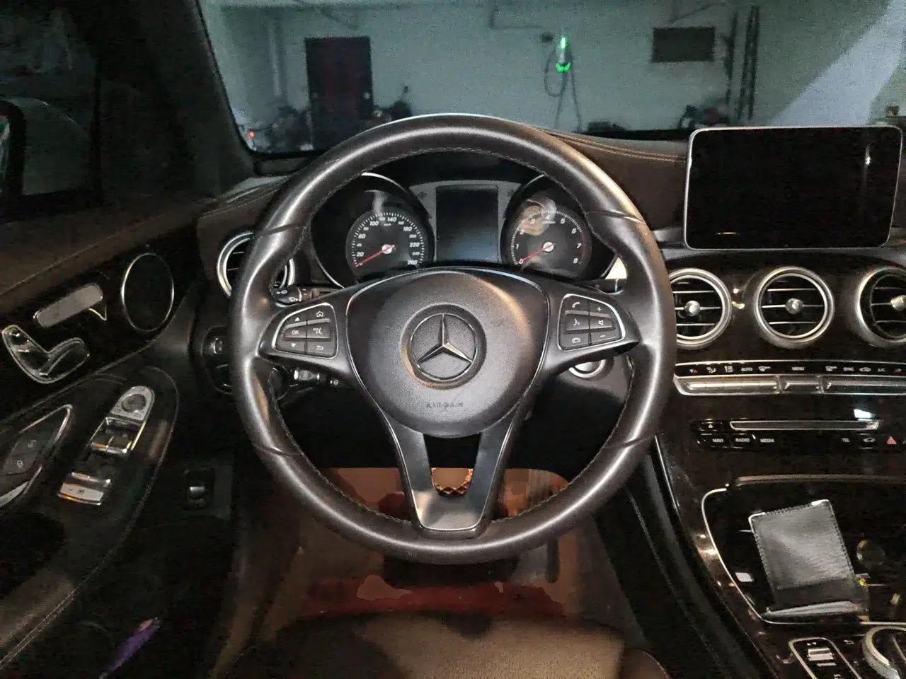 Mercedes-Benz GLC 2018 Facelifted GLC 260 4MATIC Dynamic Edition — миниатюра 10