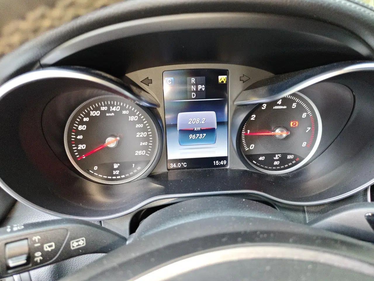 Mercedes-Benz GLC 2016 GLC 260 4MATIC Dynamic Edition — миниатюра 11