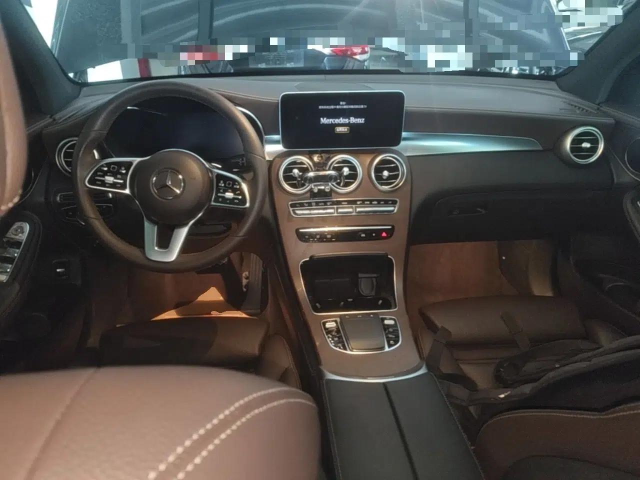 Mercedes-Benz GLC 2020 GLC 260 L 4MATIC Luxury Model — миниатюра 18