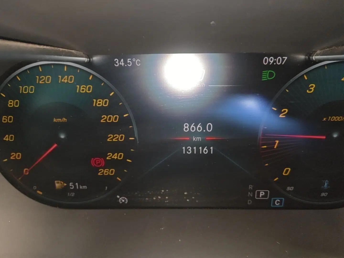 Mercedes-Benz GLC 2020 GLC 260 L 4MATIC Luxury Model — миниатюра 20