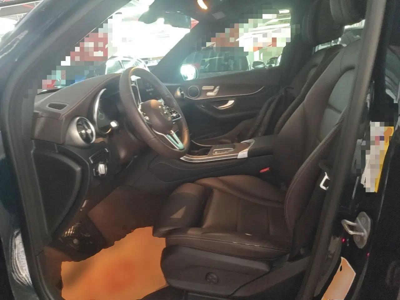 Mercedes-Benz GLC 2020 GLC 260 L 4MATIC Luxury Model — миниатюра 23