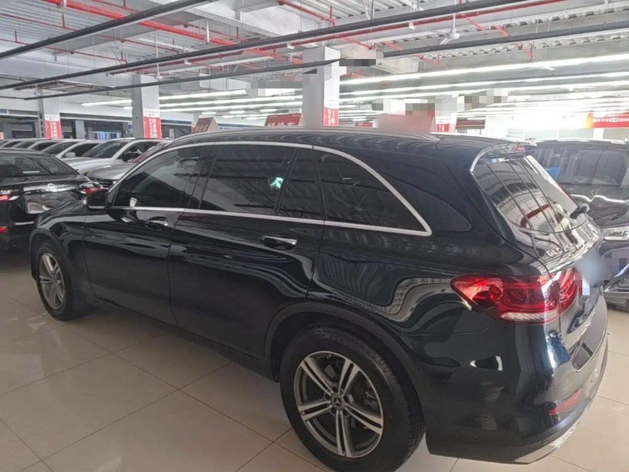Mercedes-Benz GLC 2020 GLC 260 L 4MATIC Luxury Model — миниатюра 4