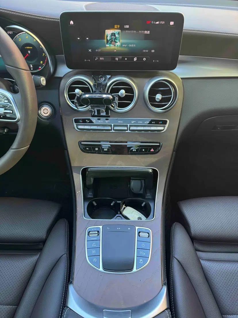 Mercedes-Benz GLC 2020 GLC 260 L 4MATIC Luxury Model — миниатюра 35