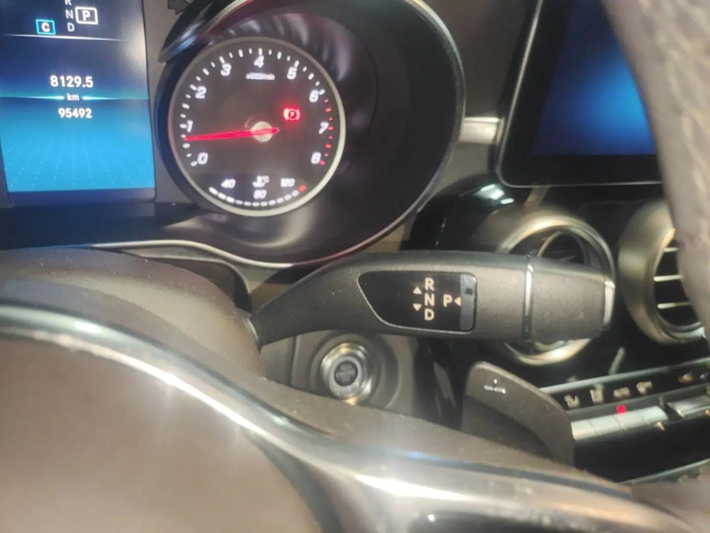 Mercedes-Benz GLC 2020 GLC 260 L 4MATIC Dynamic Model — миниатюра 16