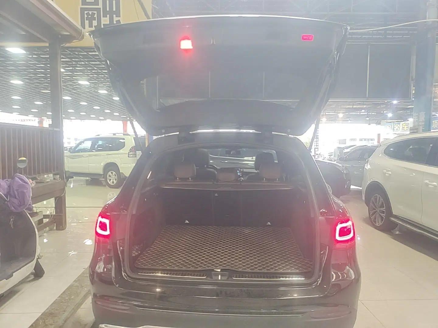 Mercedes-Benz GLC 2020 GLC 260 L 4MATIC Dynamic Model — миниатюра 22