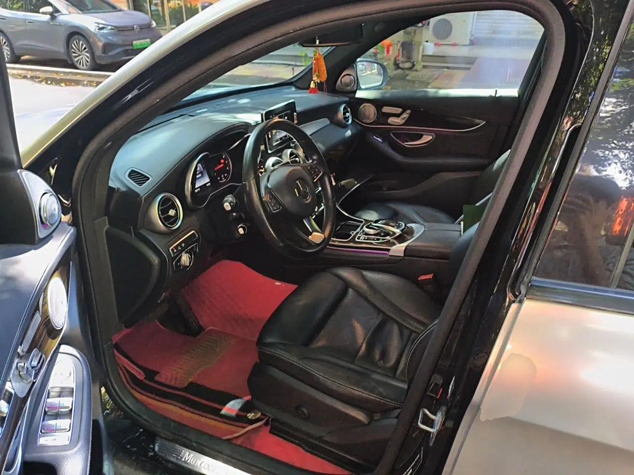 Mercedes-Benz GLC 2019 Facelift GLC 260 L 4MATIC Luxury Model — миниатюра 15