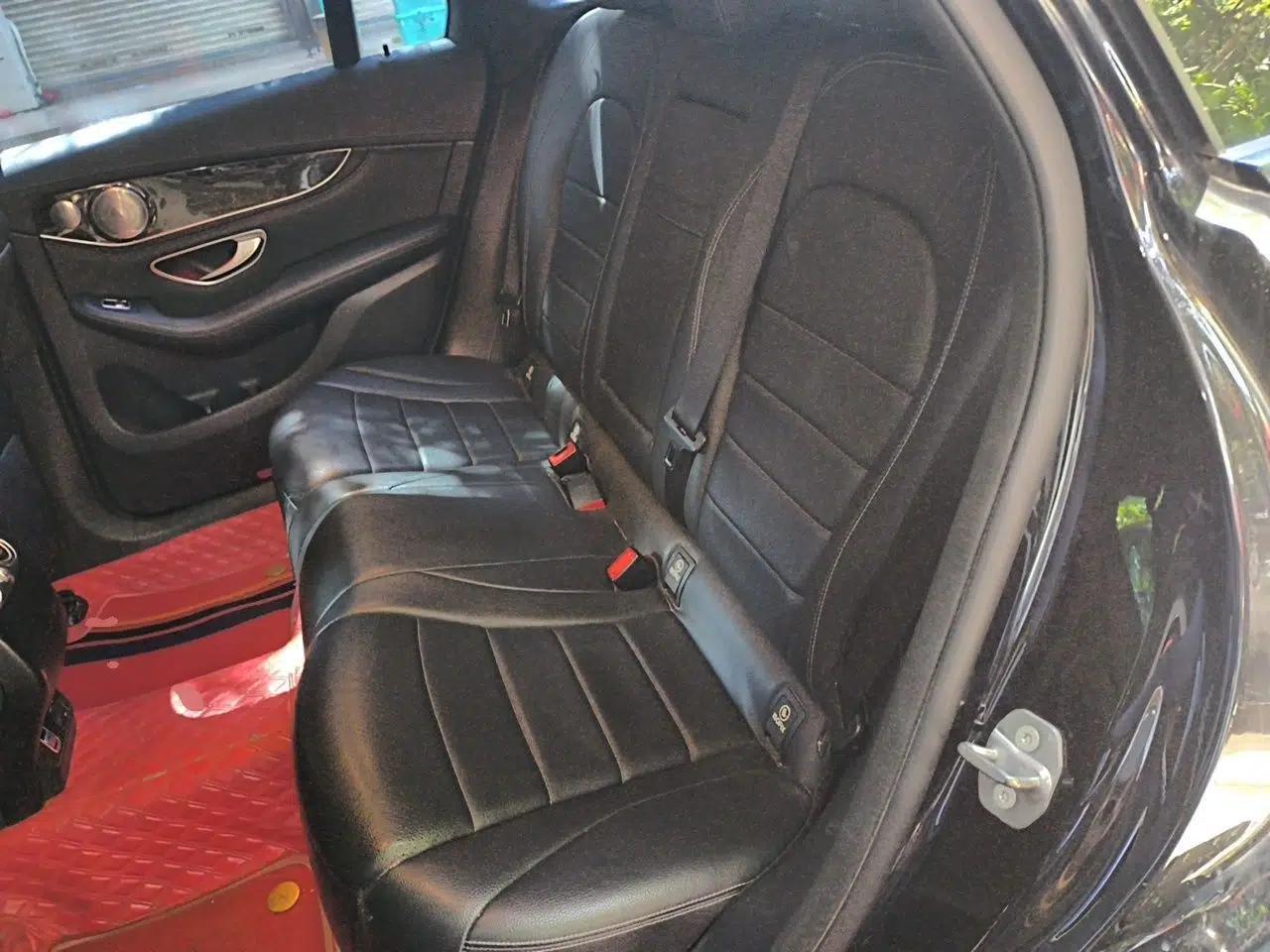 Mercedes-Benz GLC 2019 Facelift GLC 260 L 4MATIC Luxury Model — миниатюра 17