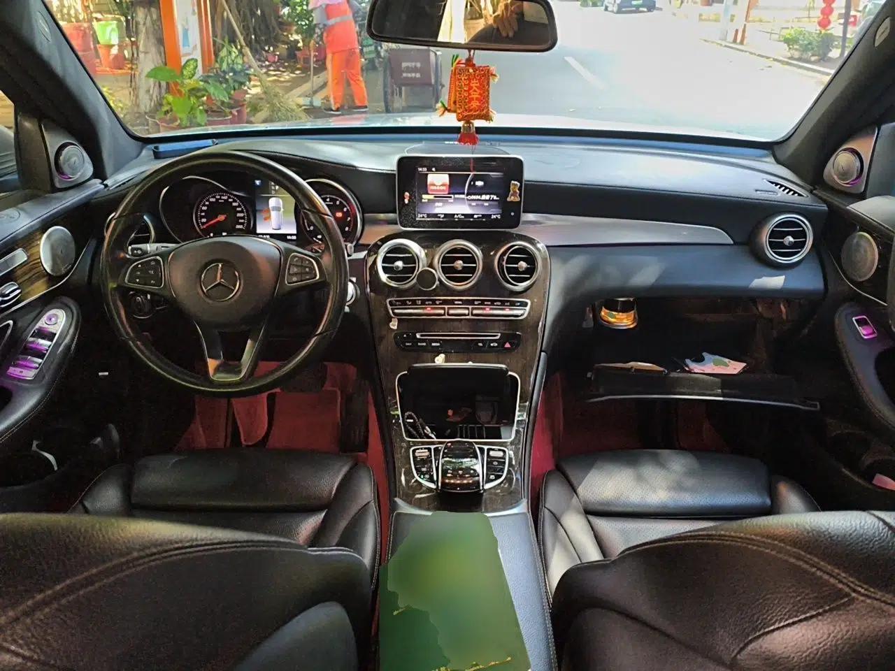 Mercedes-Benz GLC 2019 Facelift GLC 260 L 4MATIC Luxury Model — миниатюра 9