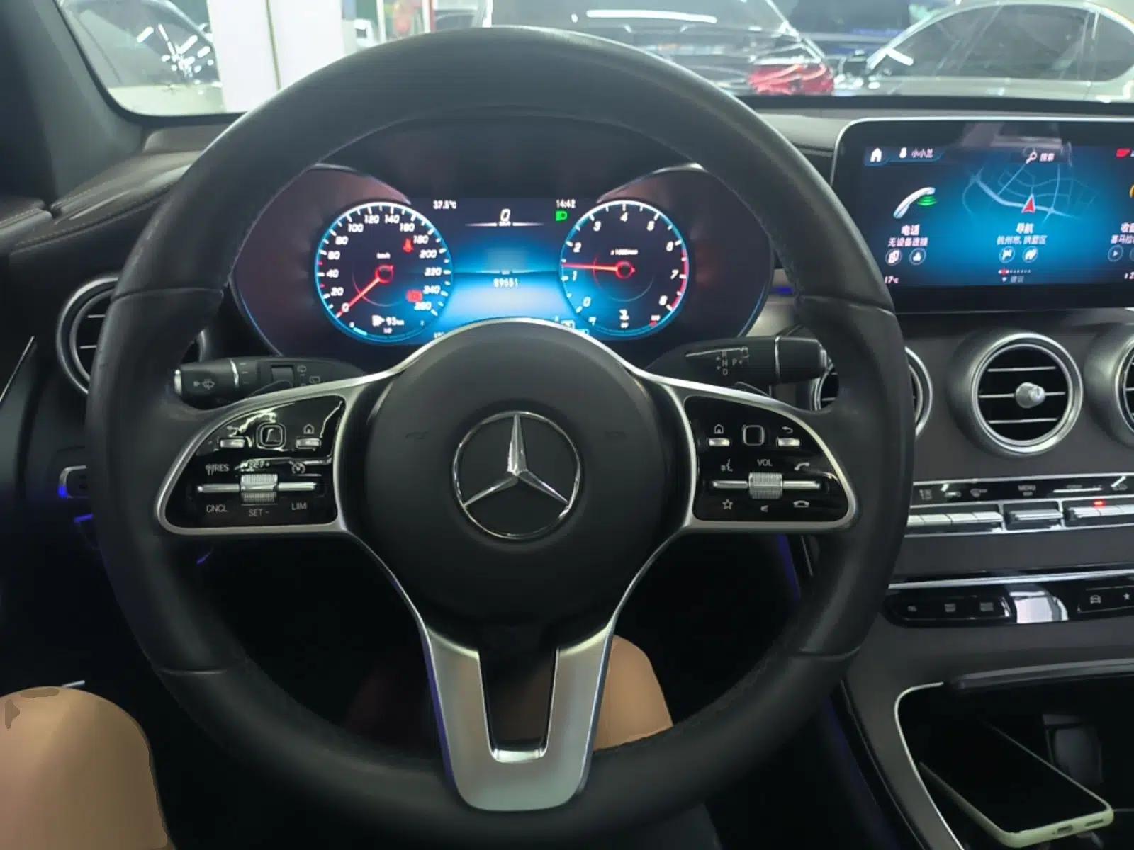 Mercedes-Benz GLC 2021 GLC 300 L 4MATIC Dynamic Model — миниатюра 18