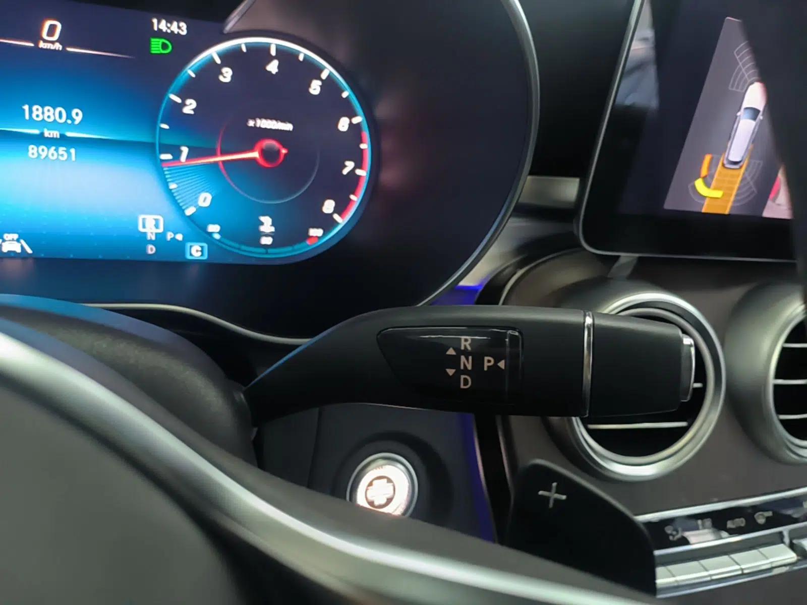 Mercedes-Benz GLC 2021 GLC 300 L 4MATIC Dynamic Model — миниатюра 21