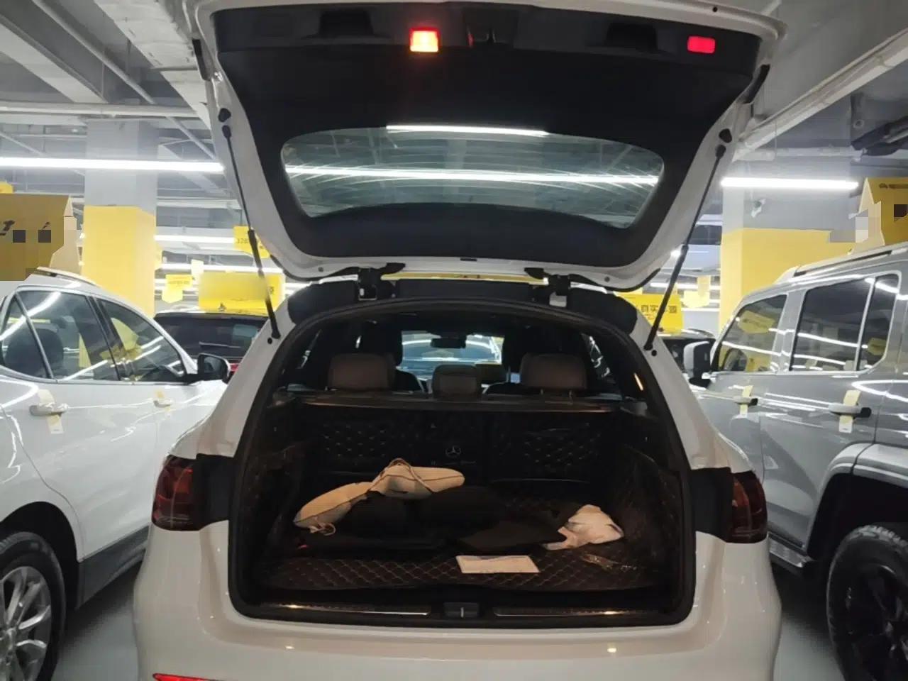 Mercedes-Benz GLC 2020 GLC 260 L 4MATIC Luxury Model — миниатюра 22