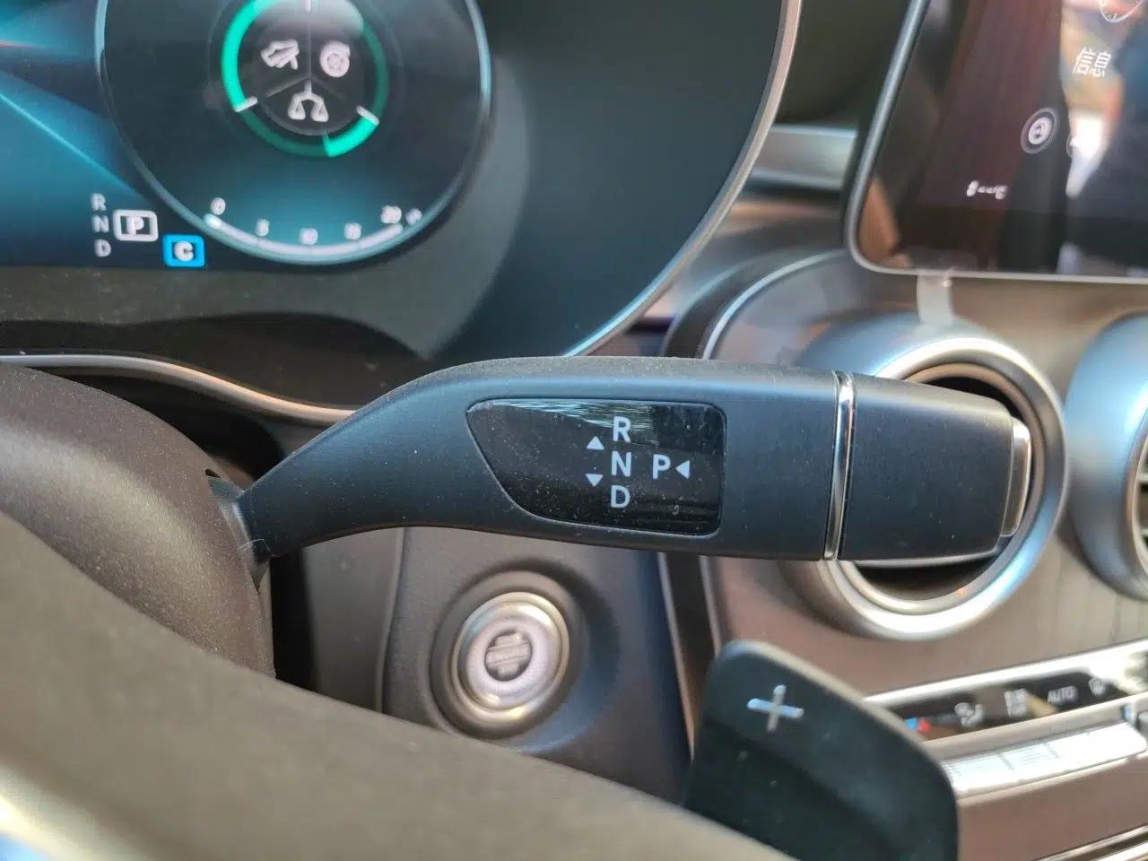Mercedes-Benz GLC 2020 GLC 260 L 4MATIC Luxury Model — миниатюра 14