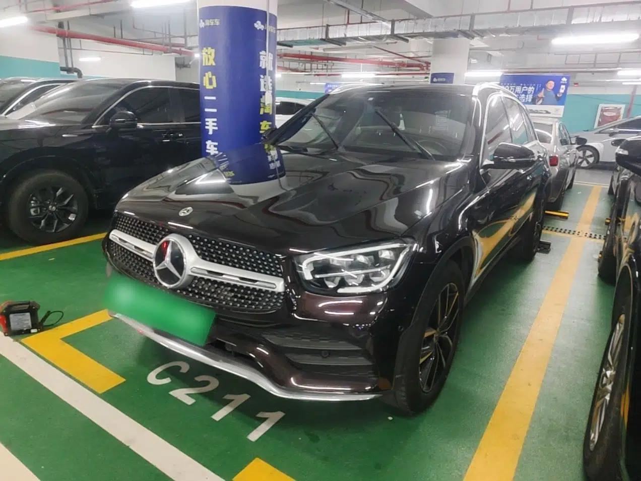Mercedes-Benz GLC 2022 Second Facelift GLC 260 L 4MATIC Luxury Edition — миниатюра 1