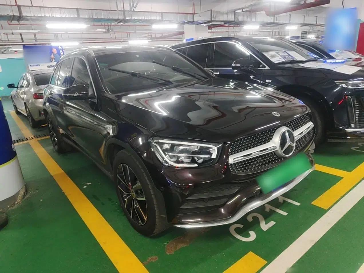 Mercedes-Benz GLC 2022 Second Facelift GLC 260 L 4MATIC Luxury Edition — миниатюра 3