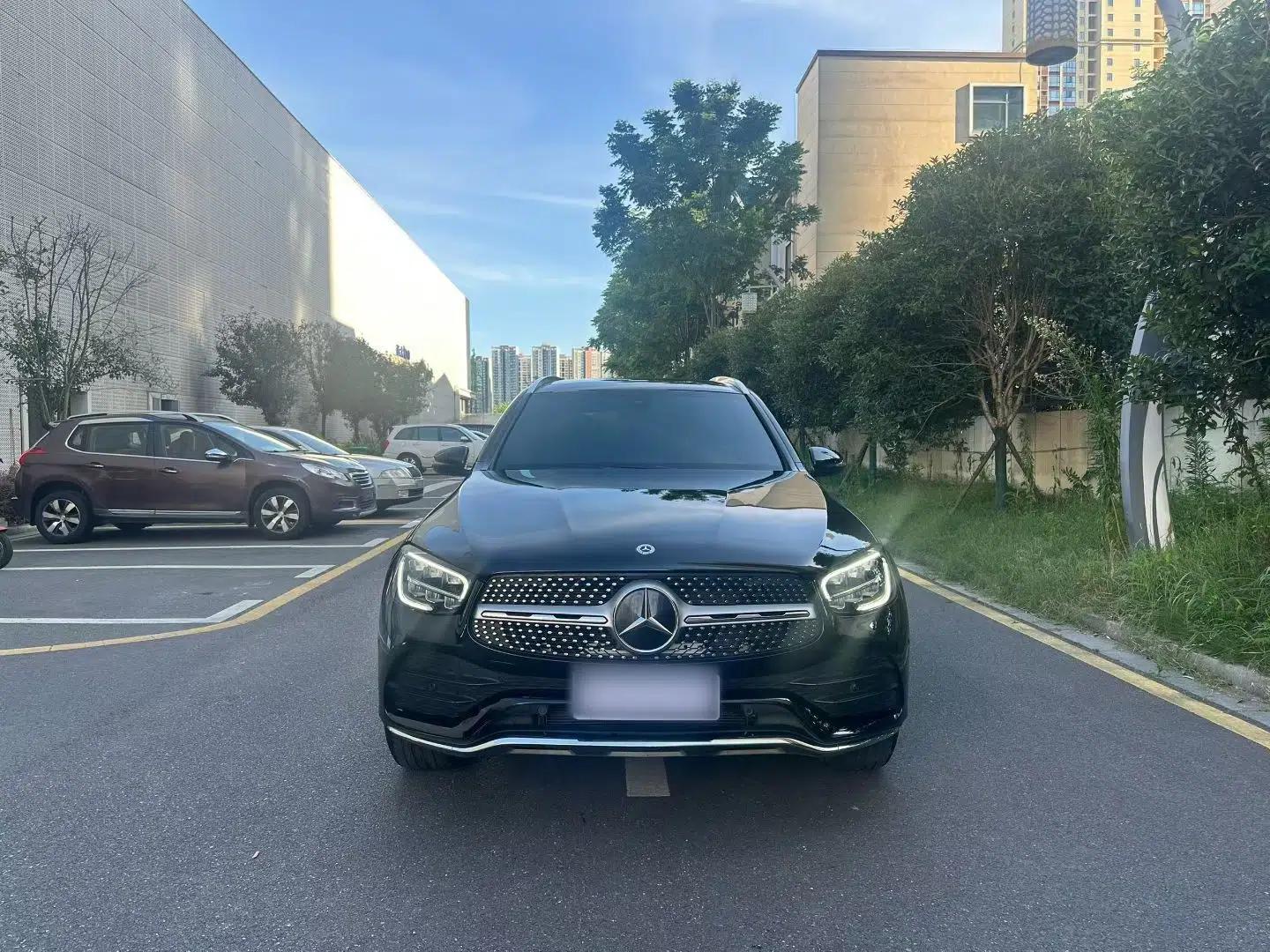 Mercedes-Benz GLC 2022 Facelift GLC 260 L 4MATIC Luxury Edition — миниатюра 2