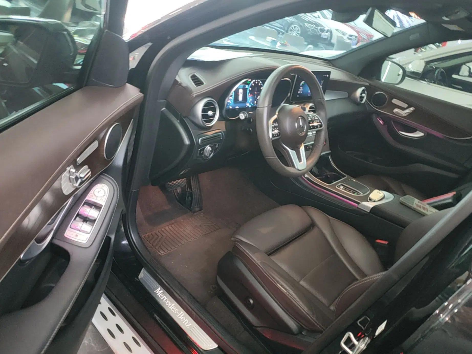 Mercedes-Benz GLC 2020 Facelift GLC 300 L 4MATIC Dynamic Edition — миниатюра 18