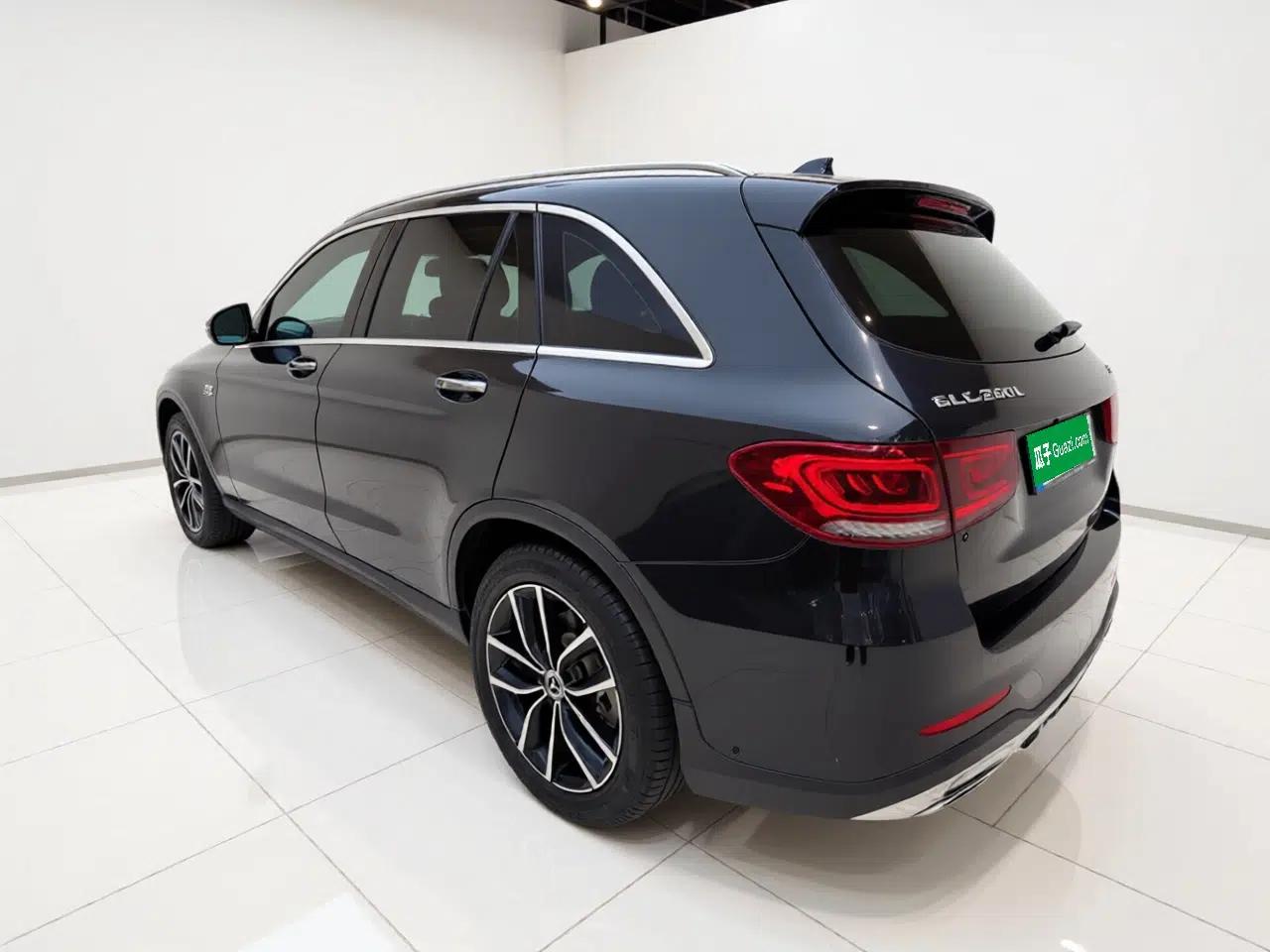 Mercedes-Benz GLC 2021 GLC 260 L 4MATIC Luxury Model — миниатюра 4