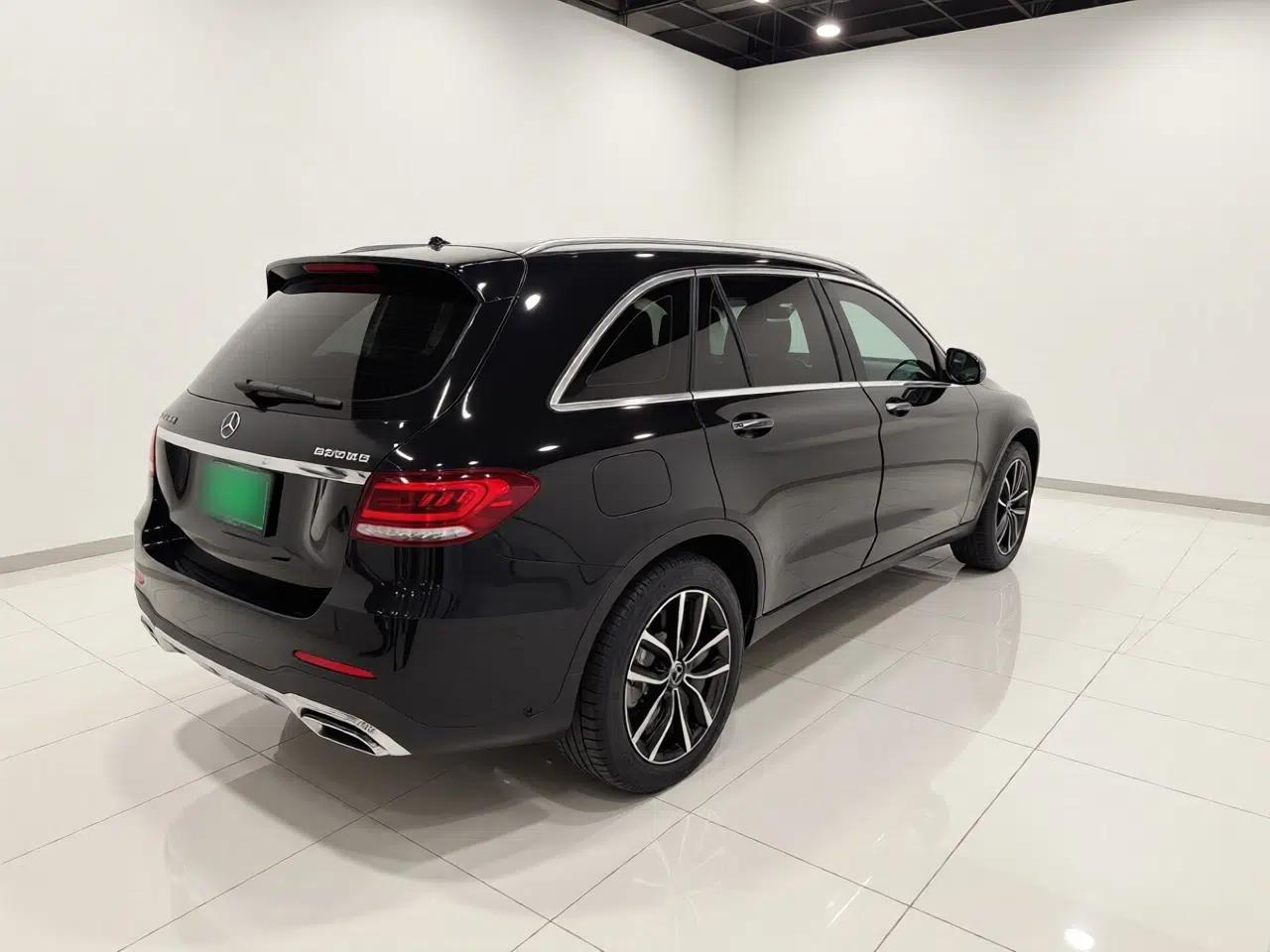 Mercedes-Benz GLC 2021 GLC 260 L 4MATIC Luxury Model — миниатюра 6