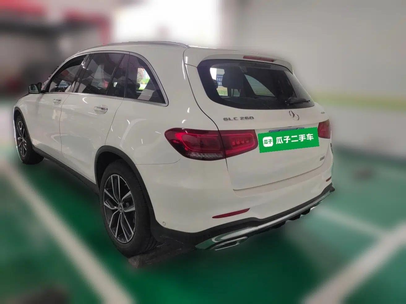 Mercedes-Benz GLC 2021 GLC 260 L 4MATIC Luxury Model — миниатюра 4