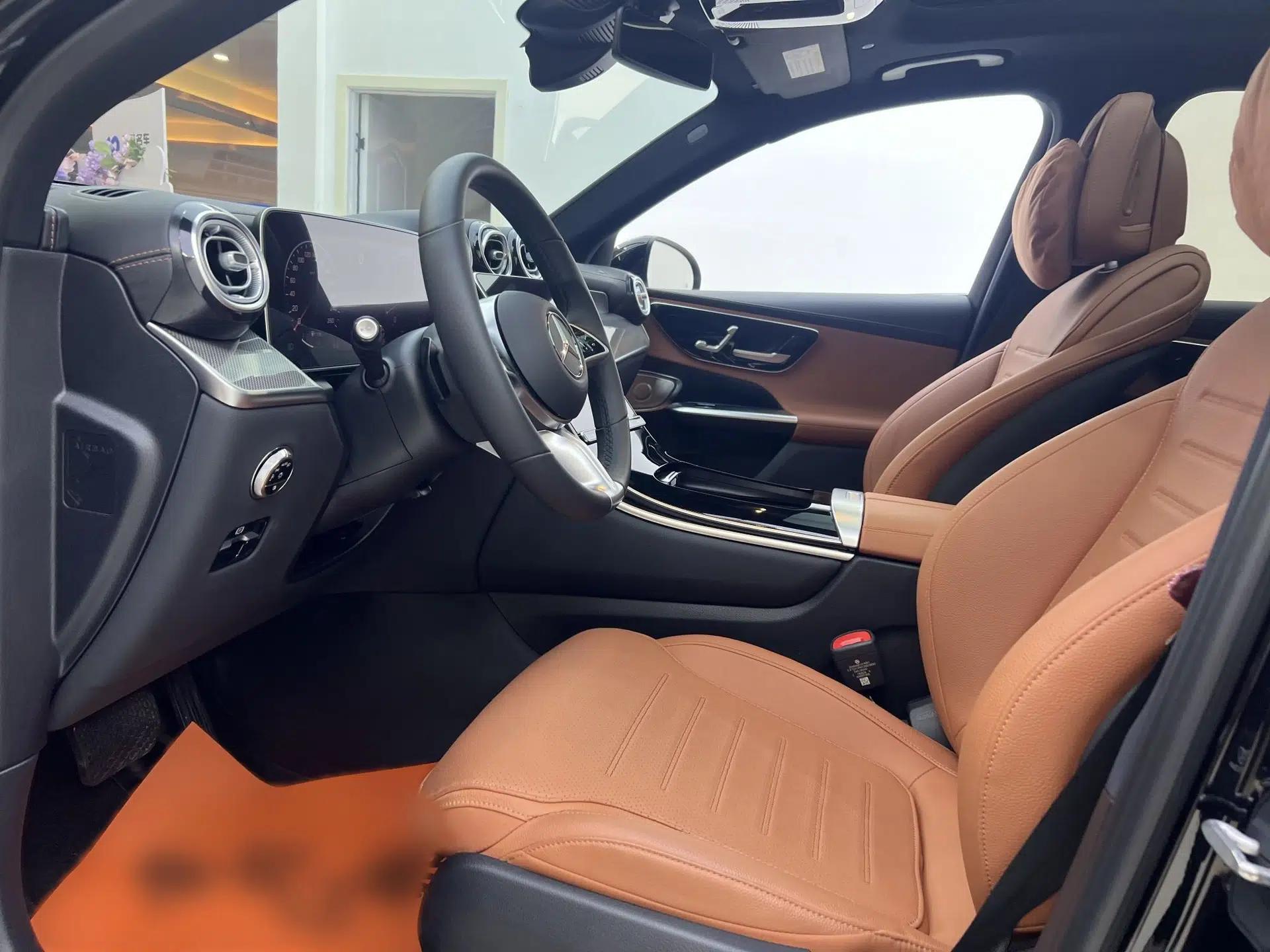 Mercedes-Benz GLC 2024 GLC 260 L 4MATIC Dynamic Edition 5-seater — миниатюра 16