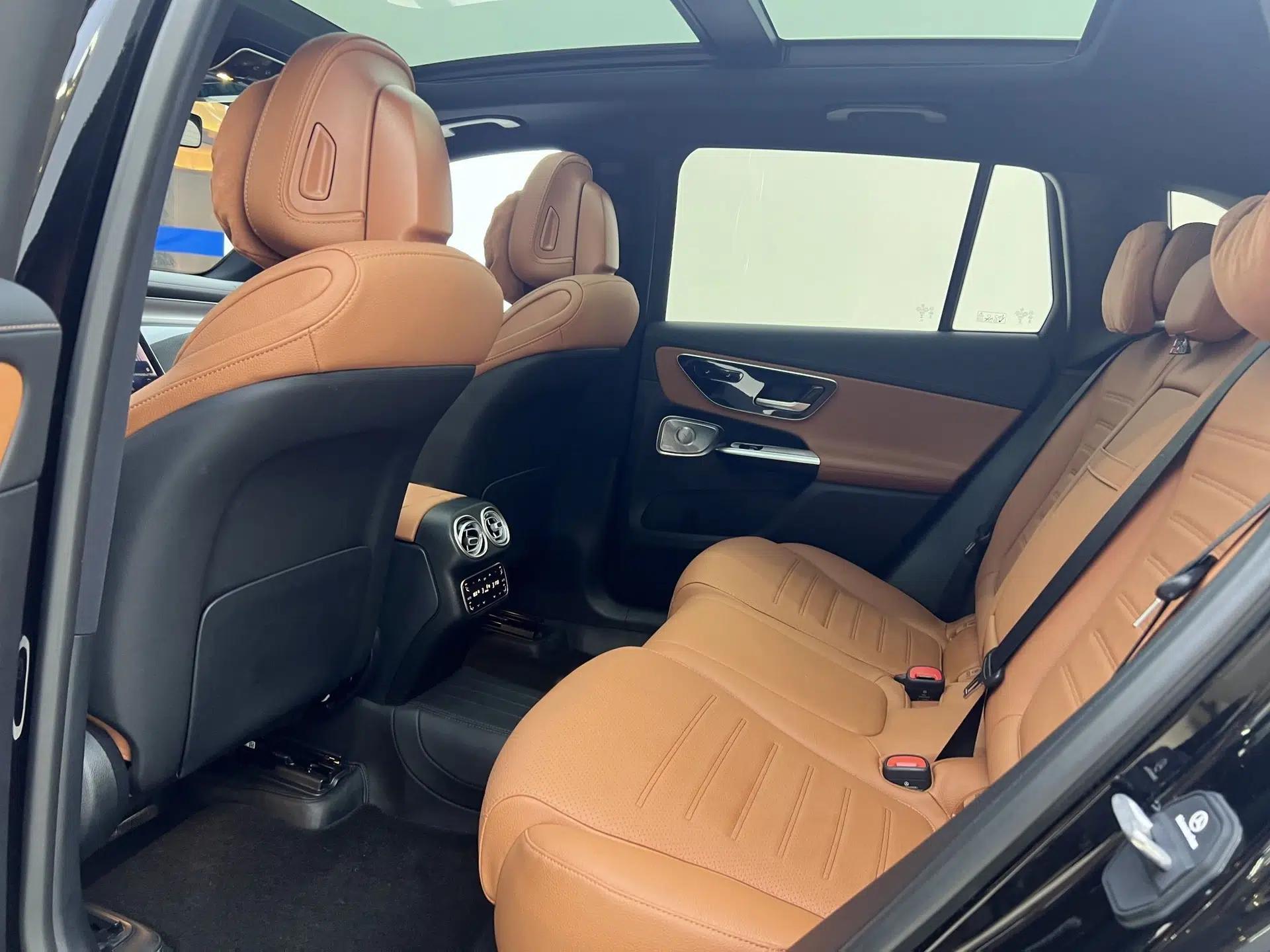 Mercedes-Benz GLC 2024 GLC 260 L 4MATIC Dynamic Edition 5-seater — миниатюра 17