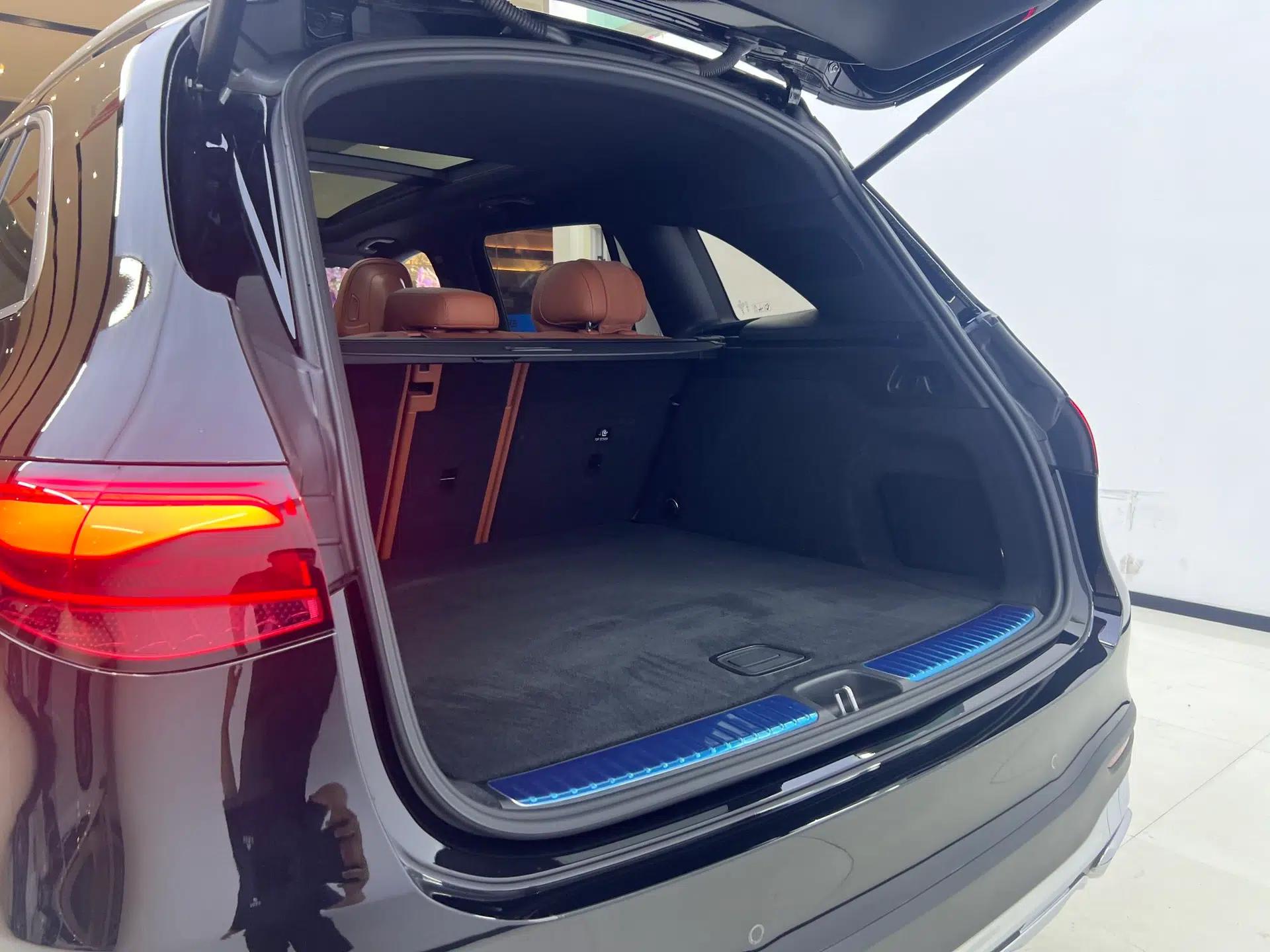 Mercedes-Benz GLC 2024 GLC 260 L 4MATIC Dynamic Edition 5-seater — миниатюра 19