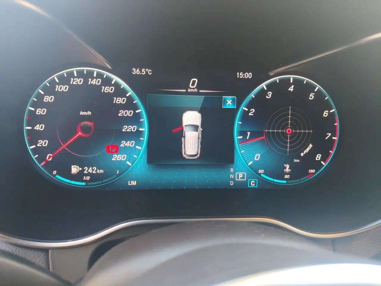 Mercedes-Benz GLC 2022 GLC 260 L 4MATIC Luxury Model — миниатюра 11