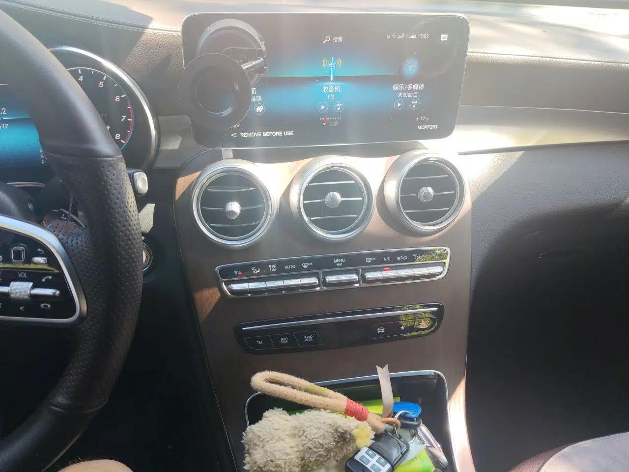 Mercedes-Benz GLC 2022 GLC 260 L 4MATIC Luxury Model — миниатюра 13