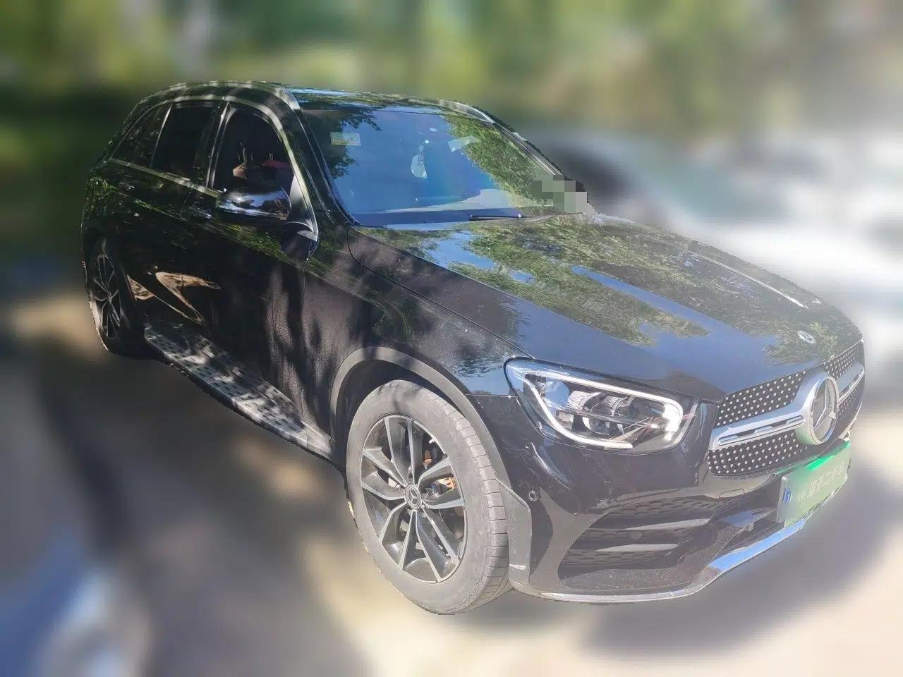Mercedes-Benz GLC 2022 GLC 260 L 4MATIC Luxury Model — миниатюра 3
