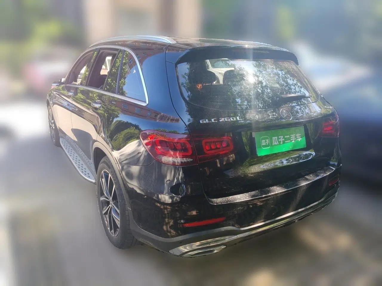 Mercedes-Benz GLC 2022 GLC 260 L 4MATIC Luxury Model — миниатюра 4