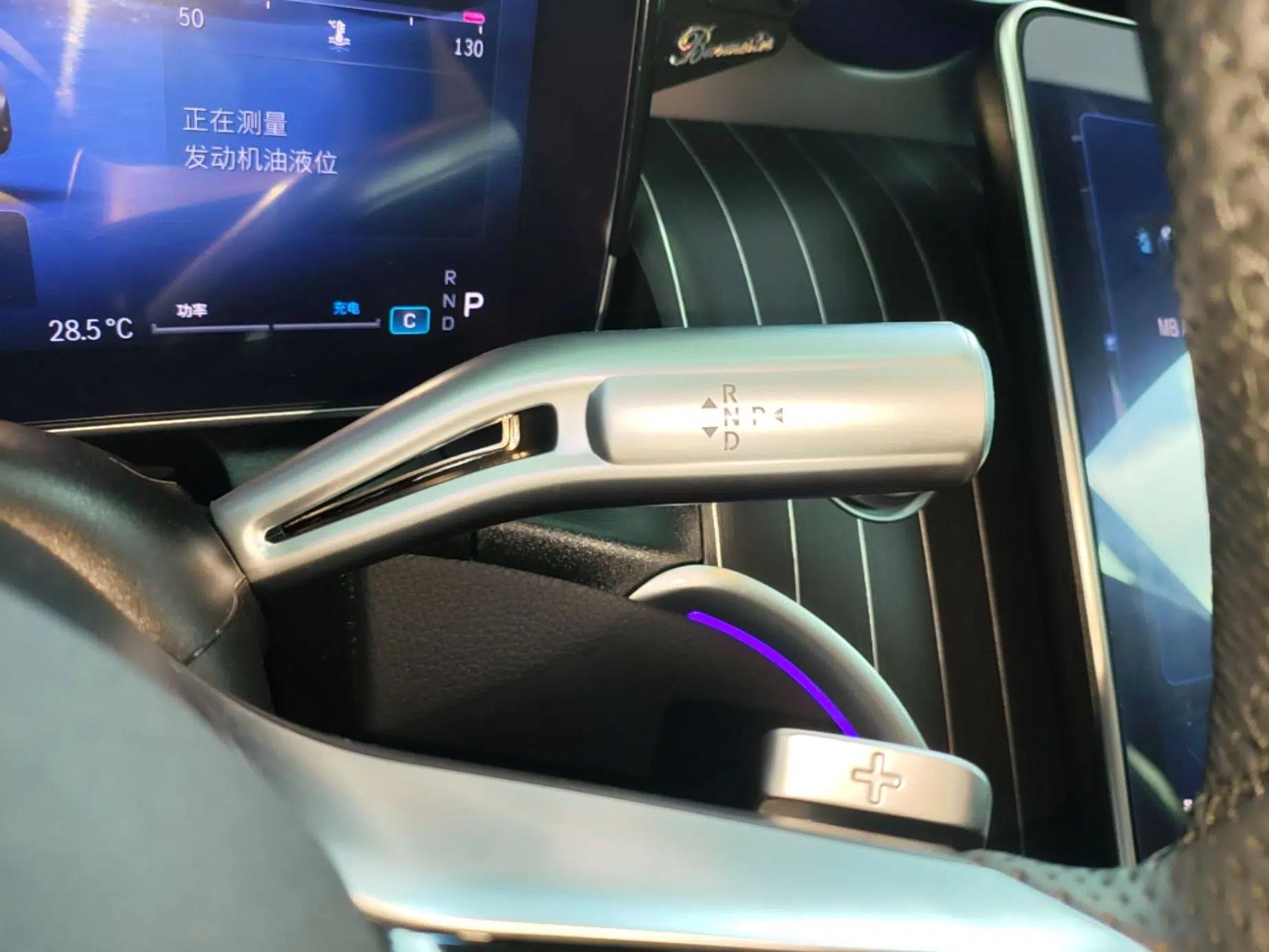 Mercedes-Benz GLC 2023 Refreshed GLC 300 L 4MATIC Luxury Version 7 Seats — миниатюра 16